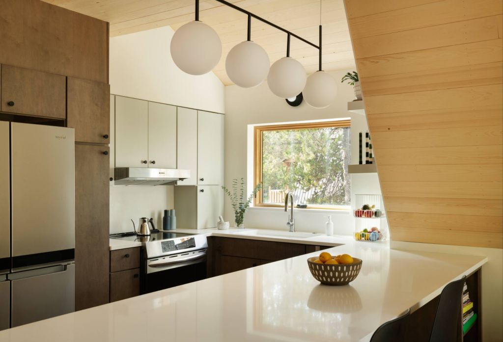 How to Choose Cabin&nbsp;Appliances